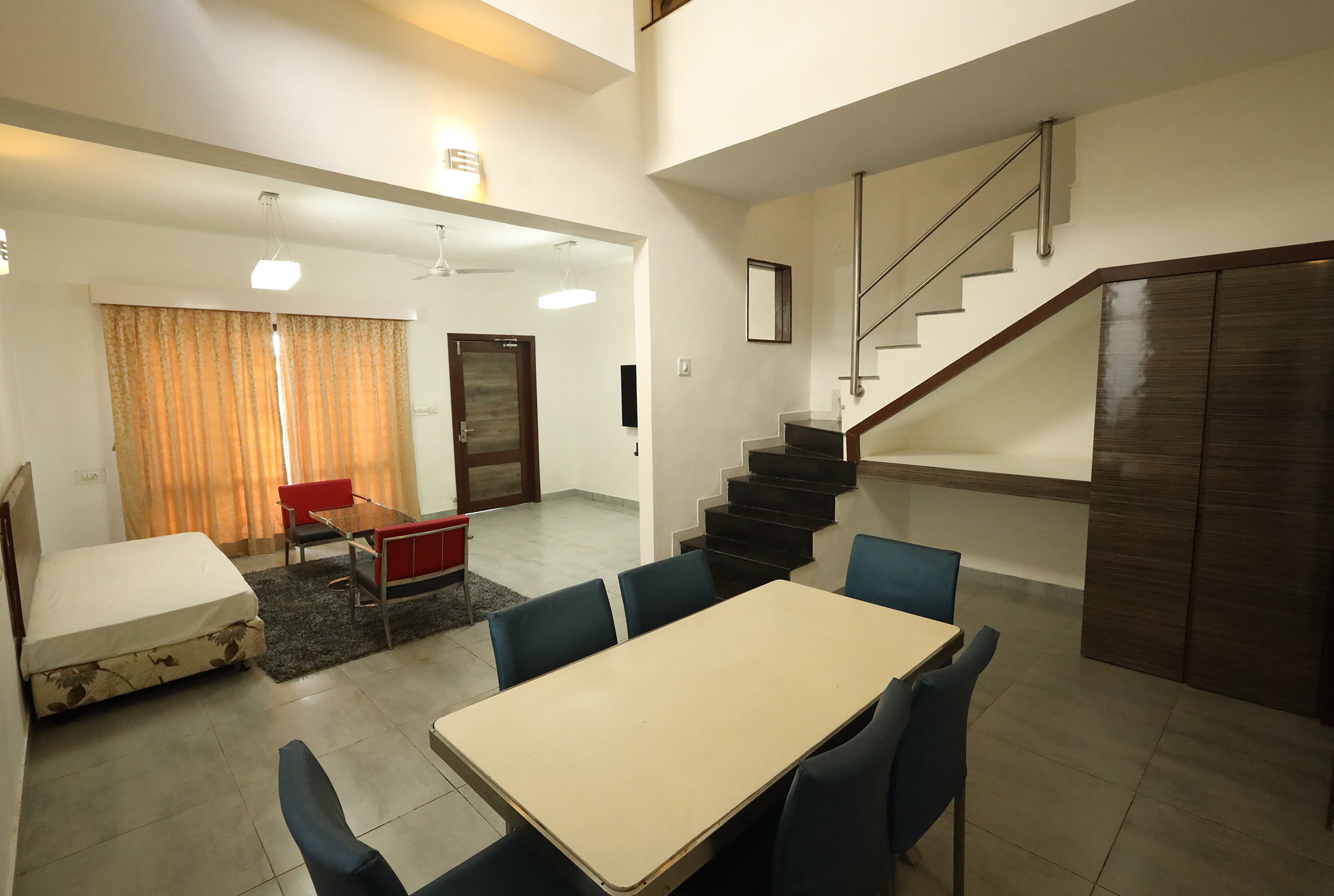 hummingbird-resorts-mount-abu-Cottage-room-4