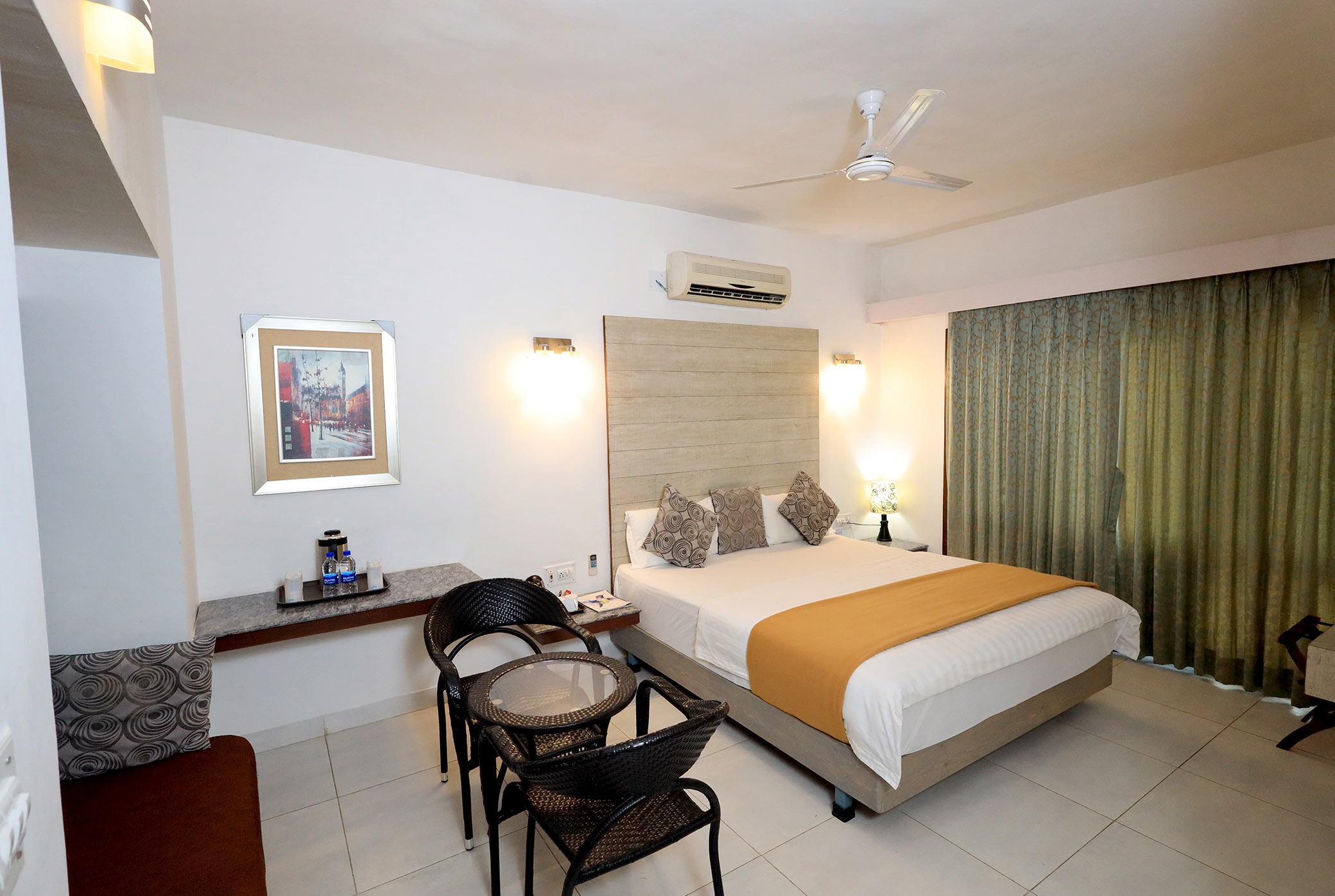 hummingbird-resorts-mount-abu-premium-room-3